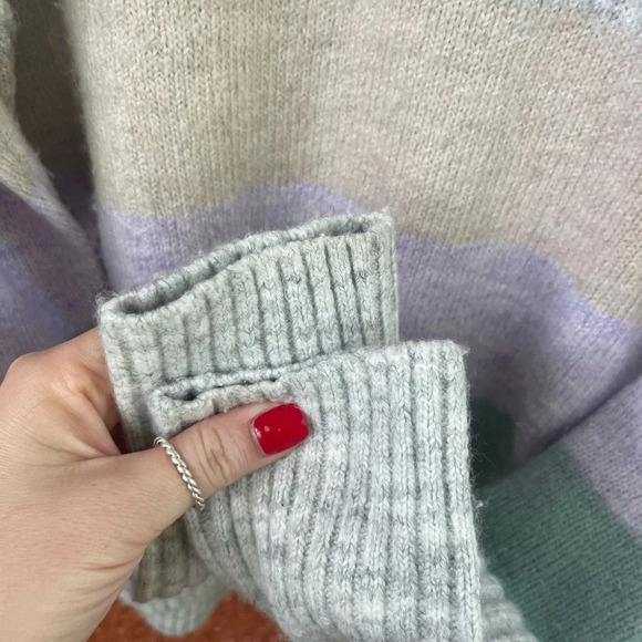 Gap Gray Purple Multi Stripe Knit Rib Neck Turtleneck Sweater Womens Medium - Picture 9 of 9